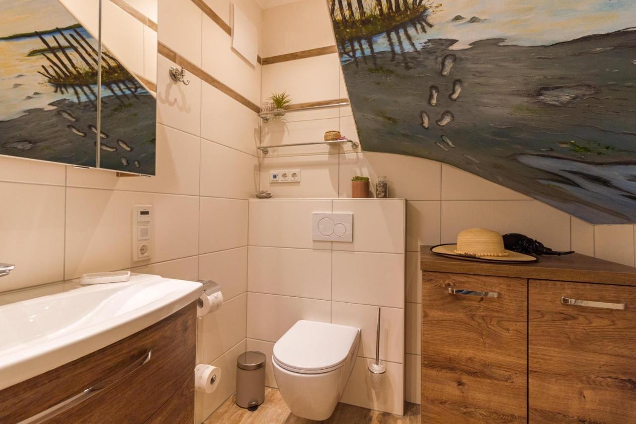 Up Besoeoek - Wildrose Mit Sauna Krummhörn Exteriér fotografie